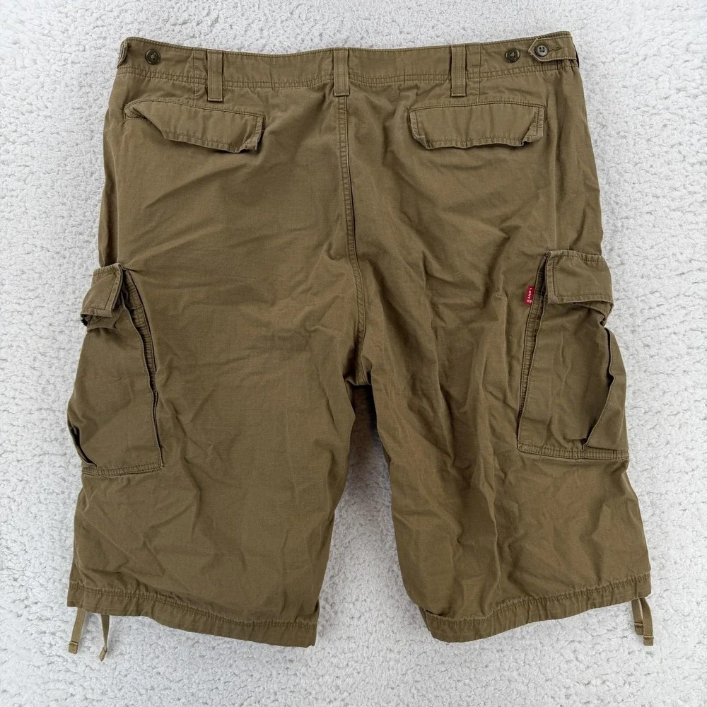 Levis please refer